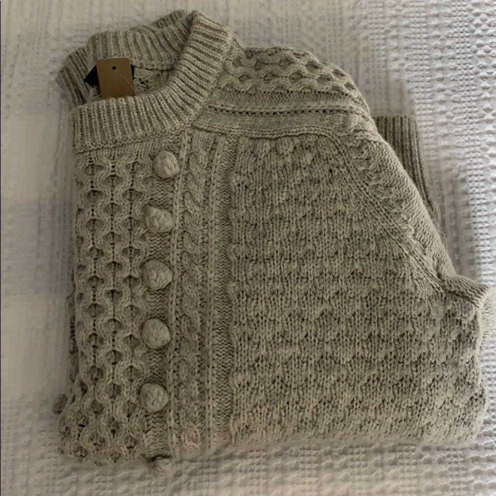 SALE! 🎃 J Crew Popcorn Cable Knit Sweater - Picture 8 of 8